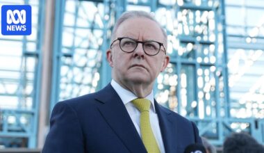 Anthony Albanese to meet business leaders in Shanghai for green steel roundtable