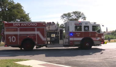 Man dies after dramatic rescue attempt at Woodlawn Lake