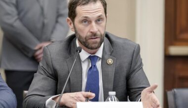 Rep. Crow to host job fair in Aurora | Aurora