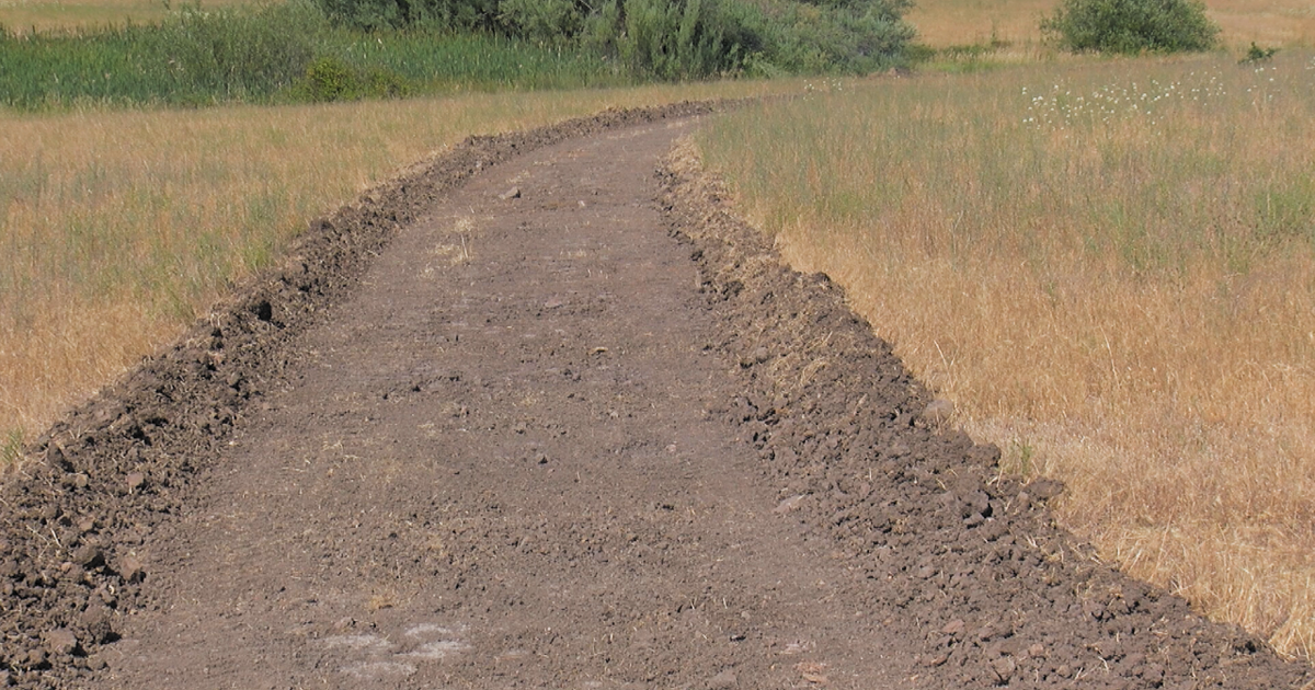Eagle Point ranch owner builds her own fire breaks | Top Stories