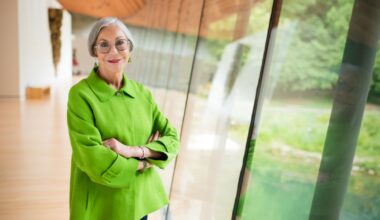 Alice Walton to receive Gloria Lupton Tennison Pioneer Award | News