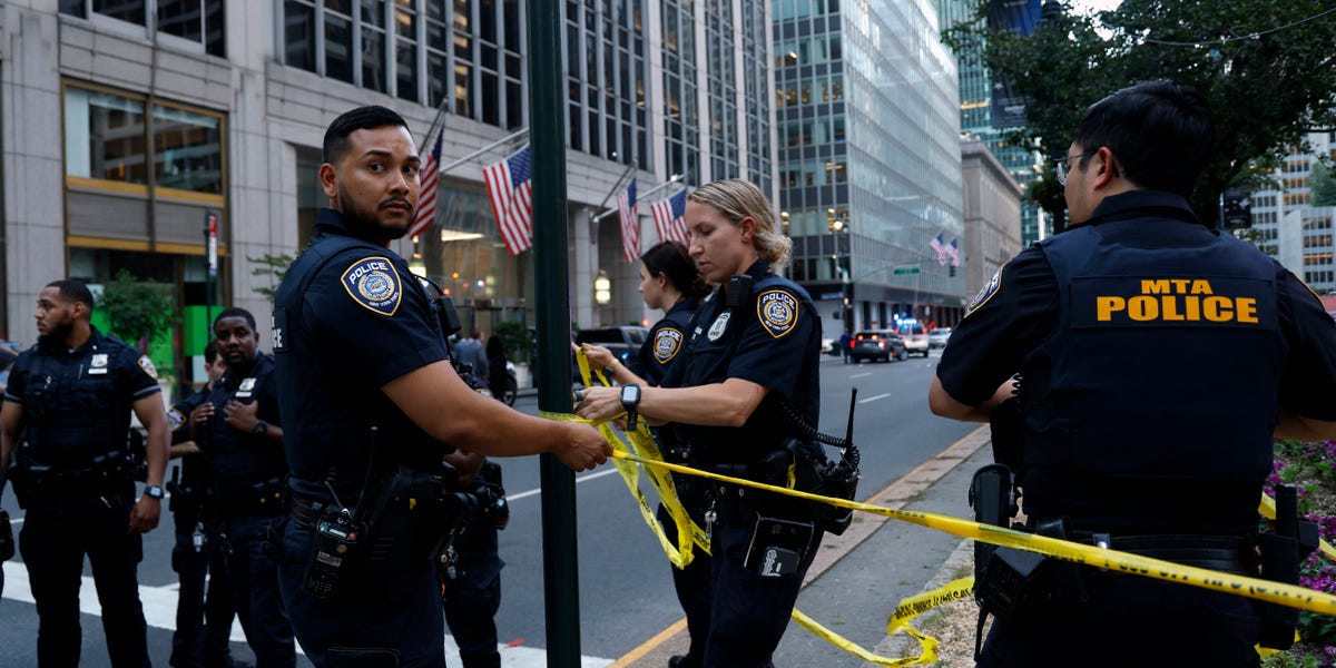 4 Victims Dead, Including NYPD Officer, in Shooting at NYC Office