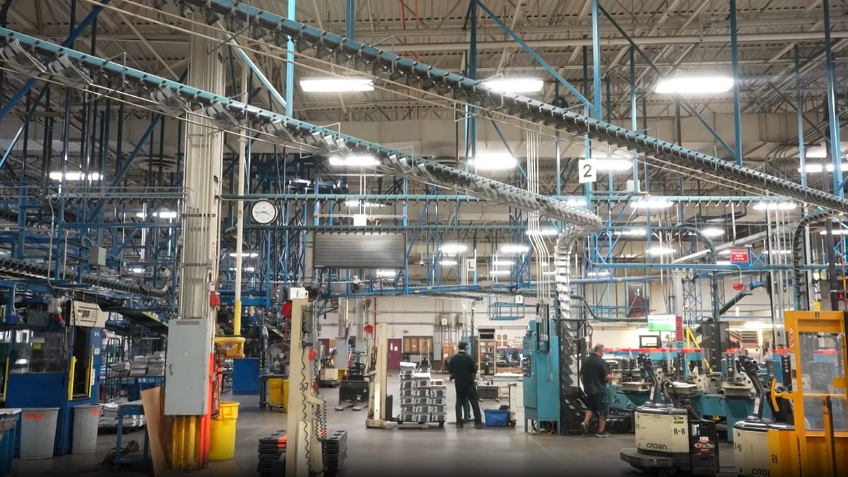 Arizona Republic printing shifts to Las Vegas; Phoenix plant to close