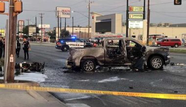 Motorcyclist killed after three-vehicle crash on South Side, SAPD says