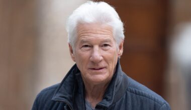 Paul Simon’s Daughter Wants Her Dead Pets to Haunt Richard Gere Over Her Childhood Home Sale