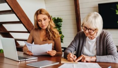 23-Year-Old Cybersecurity Grad Says Her Mom Has $0 Saved For Retirement and Wants Support, But Dave Ramsey Warns It's An 'Emotional Trap'