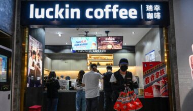 Chinese chain Luckin Coffee opens 2 New York City stores