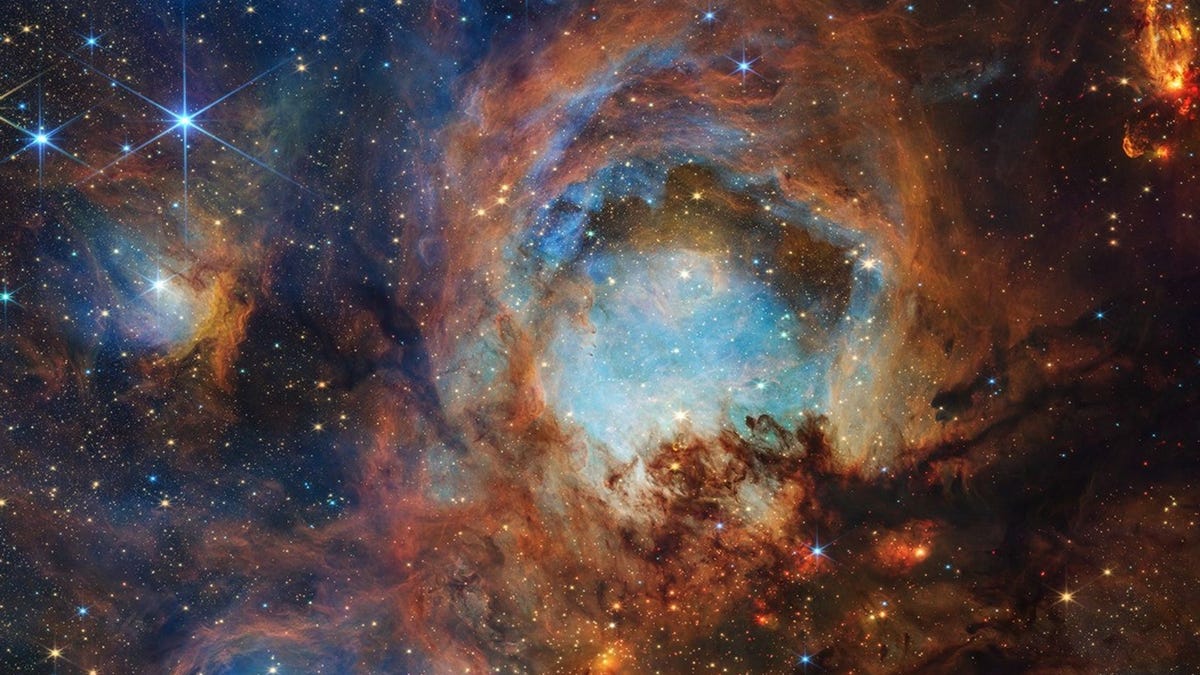 On its 3rd anniversary, James Webb Space Telescope captures Cat's Paw