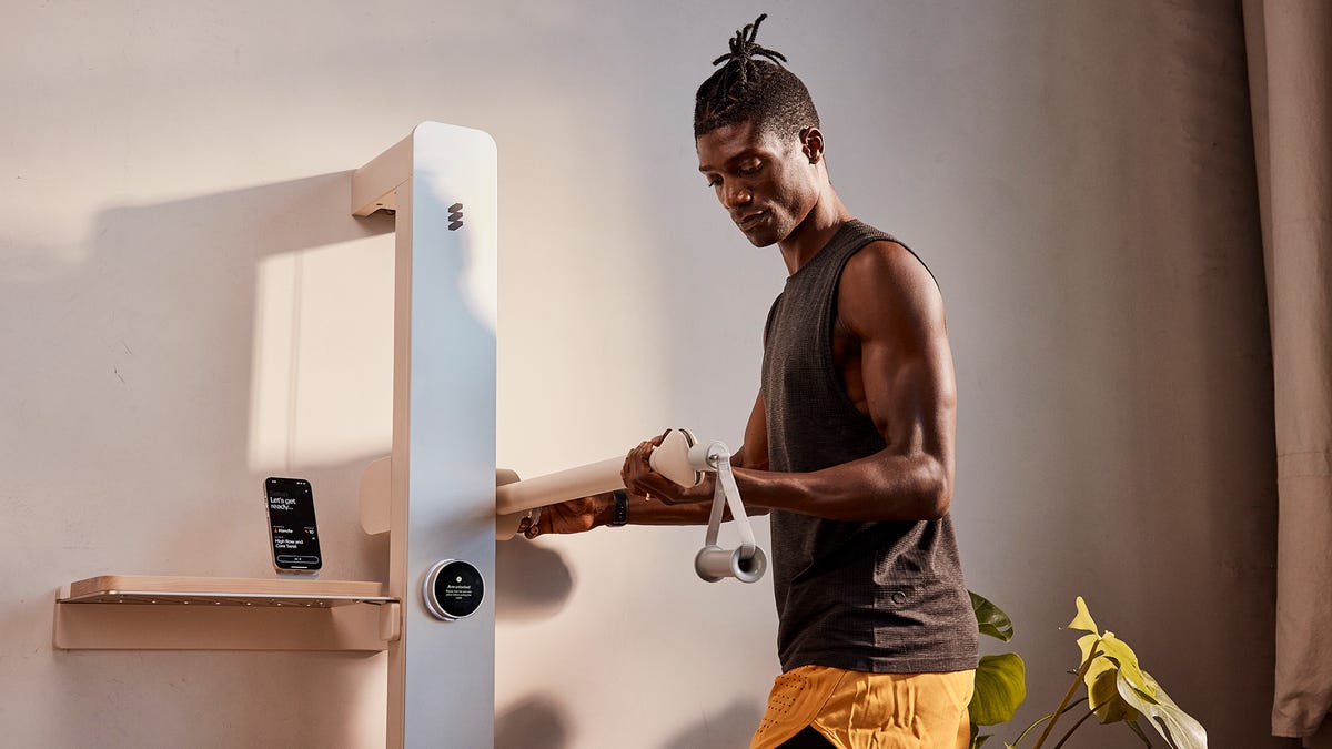 Meet amp - the AI-powered, all-in-one workout machine for Florida