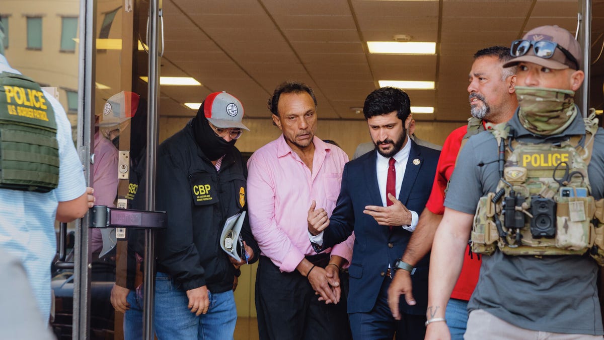 At San Antonio Immigration Court, Rep. Casar decries arrests, gets few answers