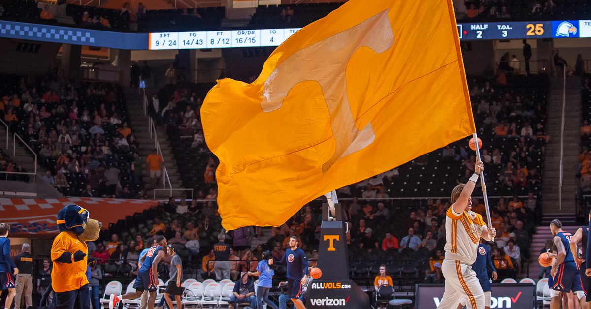 Top PG prospect Deron Rippey Jr. schedules visit with Tennessee basketball