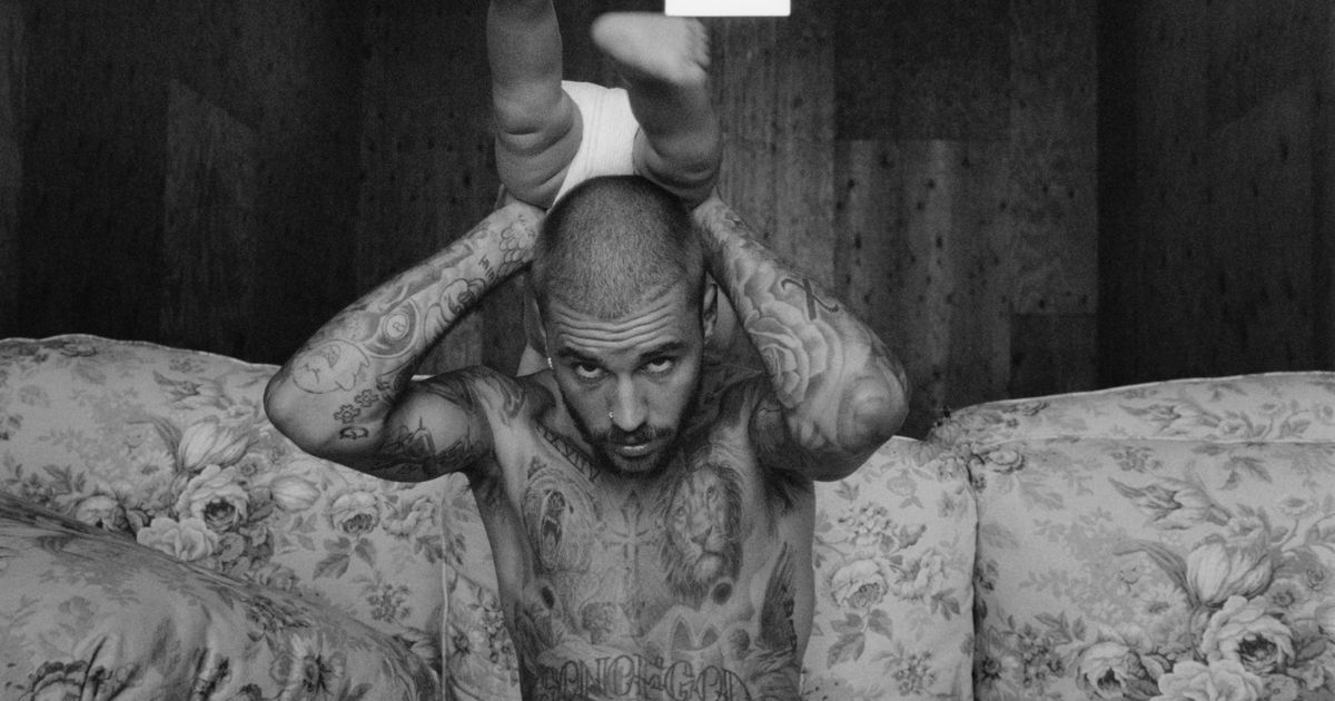 Justin Bieber’s ‘SWAG’ Keeps You Guessing