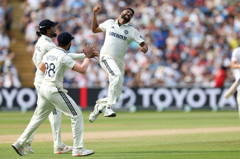 Siraj 'Loving The Challenge' Of Leading India's Attack Against England - Barron's