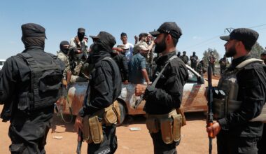 Syria’s Bedouin clans withdraw from Druze city of Suwayda | Conflict News