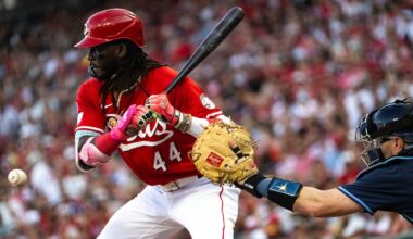 Cincinnati Reds' Elly De La Cruz (44) hits a single during the first inning of a baseball game against the Tampa Bay Rays, Friday, July 25, 2025, in Cincinnati.