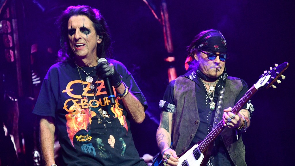 Johnny Depp Joins Alice Cooper For Ozzy Osbourne Tribute