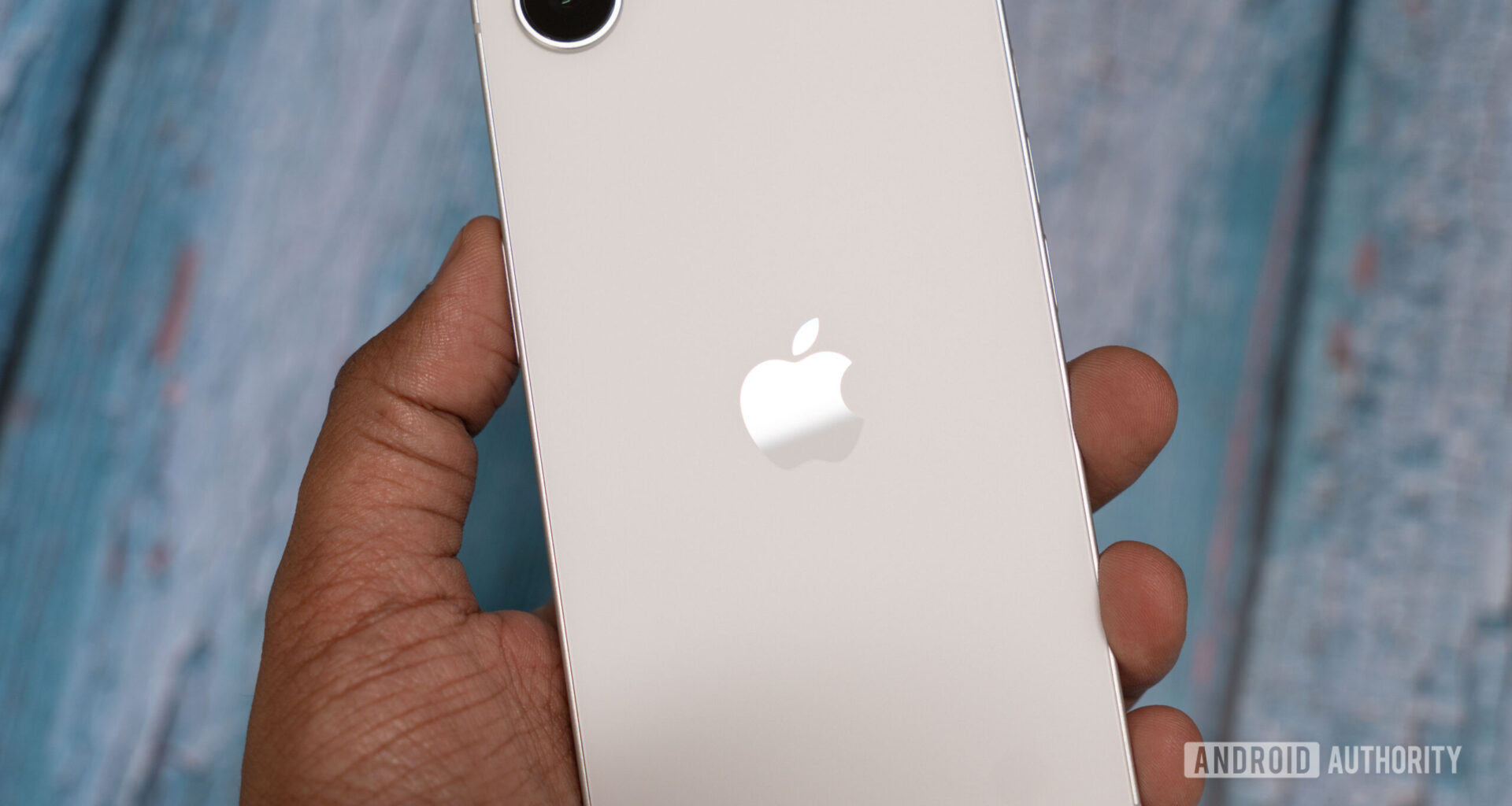 Apple is expected to release the iPhone Fold next year.