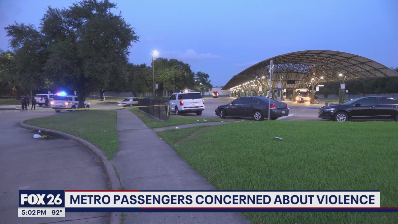 2 shootings at Houston south side Metro bus stops