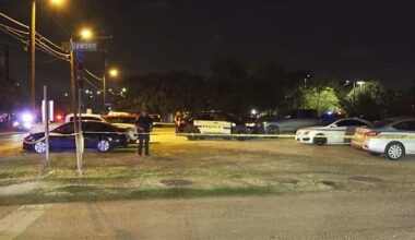 Man injured in drive-by shooting east of downtown, San Antonio police say