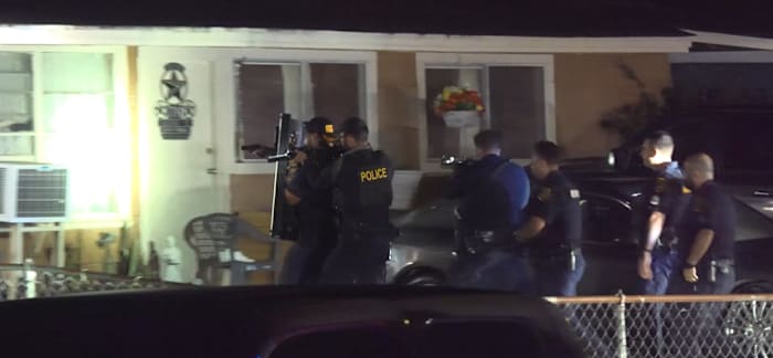 Man shot while burying family pet in southeast Houston