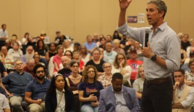 Beto O’Rourke holds town hall-style event in Philly