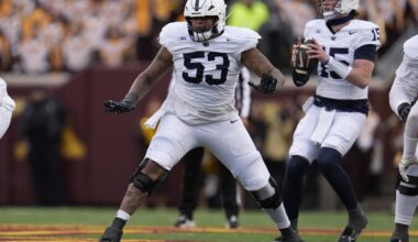 Trump signs executive order seeking to clarify college athletes’ employment status