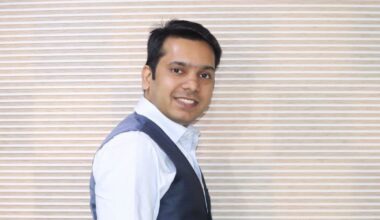 Buy or sell: Sumeet Bagadia recommends three stocks to buy on Monday - 14 July 2025