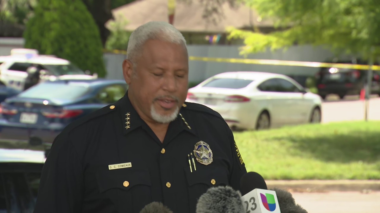 PREVIOUS COVERAGE: Dallas police on OIS