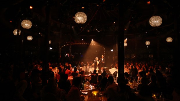 A Teatro ZinZanni performance in the Spiegeltent theater at the Cambria Hotel in downtown Chicago on July 17, 2019. (Chris Sweda/Chicago Tribune)