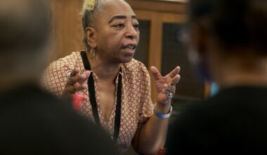CHA residents oppose Ald. Walter Burnett as potential next CEO