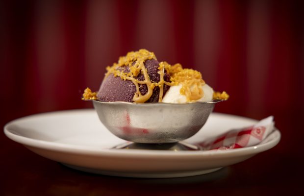 The seasonal sundae with salted vanilla gelato, blueberry sorbet, cornbread toffee and buttermilk caramel at Void in Avondale. (Brian Cassella/Chicago Tribune)