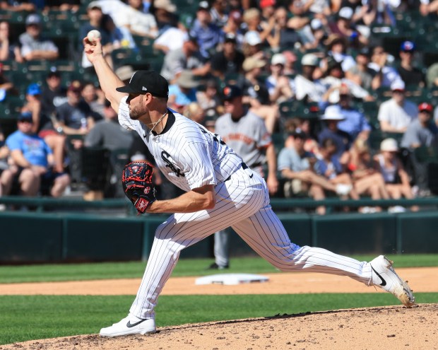 White Sox starting pitcher Adrian Houser throws against the Giants in the fifth inning at Rate Field on June 28, 2025, in Chicago. (John J. Kim/Chicago Tribune)