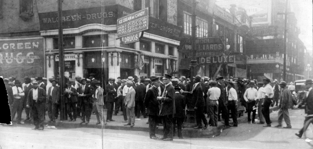 Stoning death of Eugene Williams triggers start of 1919 race riots