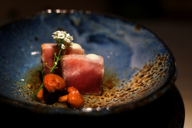 Chutoro Tataki at Omakase Room at Sushi-san in Chicago, on Aug. 25, 2022. (Chris Sweda/Chicago Tribune)