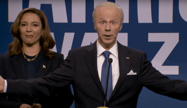 Dana Carvey Says He Was 'Delicate' With 'SNL' Joe Biden Impression
