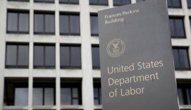 Maryland had largest single-month decrease in federal government jobs in almost 3 decades, report finds
