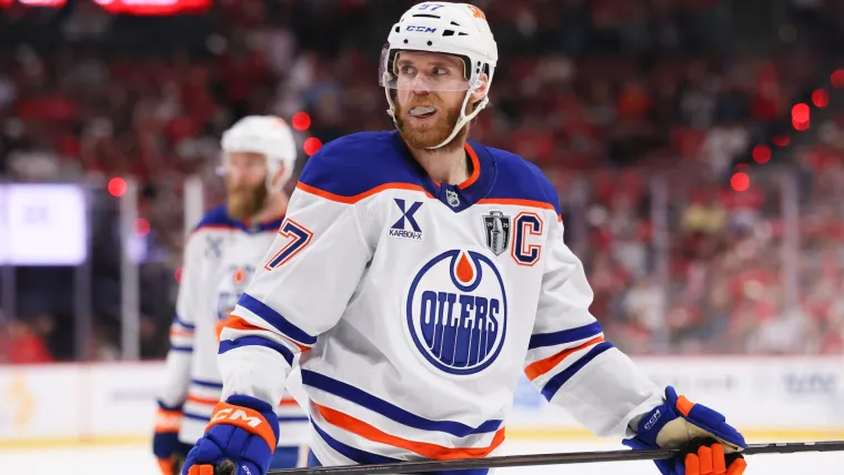 Maple Leafs linked to Connor McDavid in historic $120 million contract pursuit image