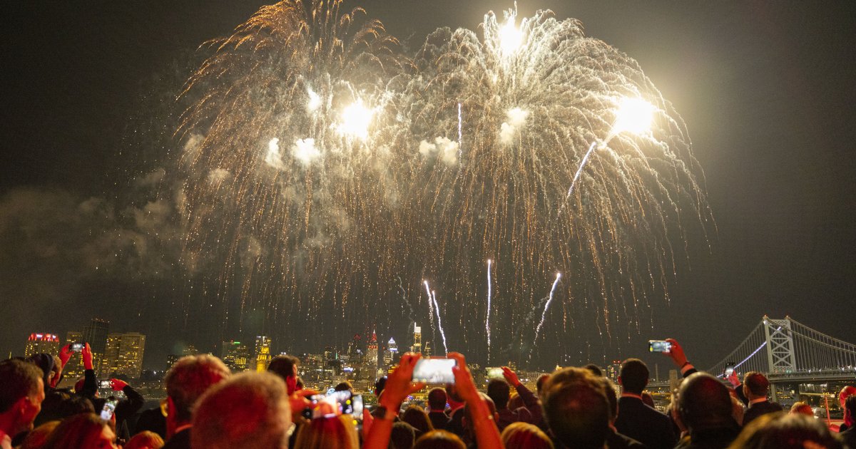 Red carpet, riverfront views and record-breaking giving: Cooper’s Red Hot Gala returns this September