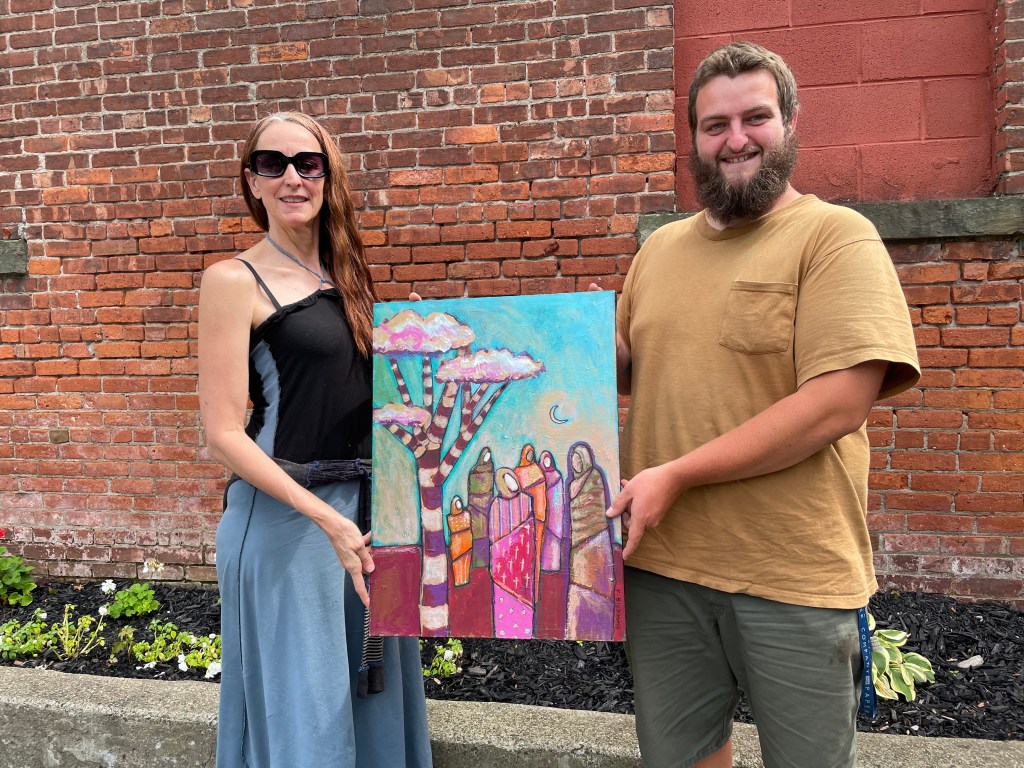 Saugerties artist reunited with painting stolen in 2017 – Daily Freeman