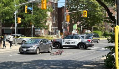 Teen cyclist struck by vehicle in midtown Toronto
