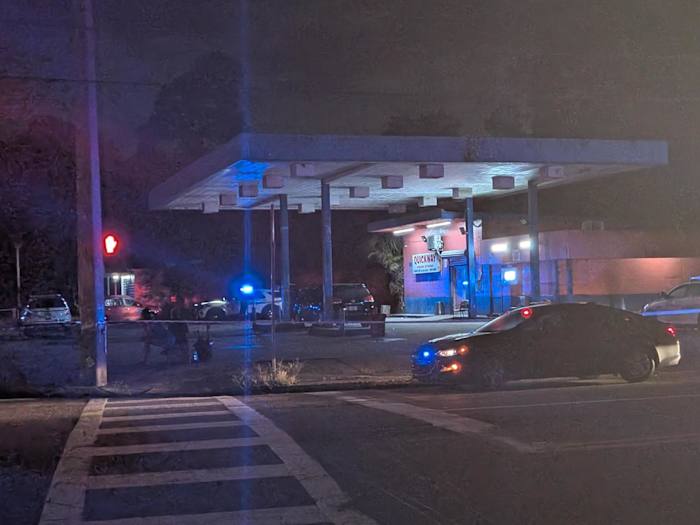 3 men shot outside Northside convenience store after fight