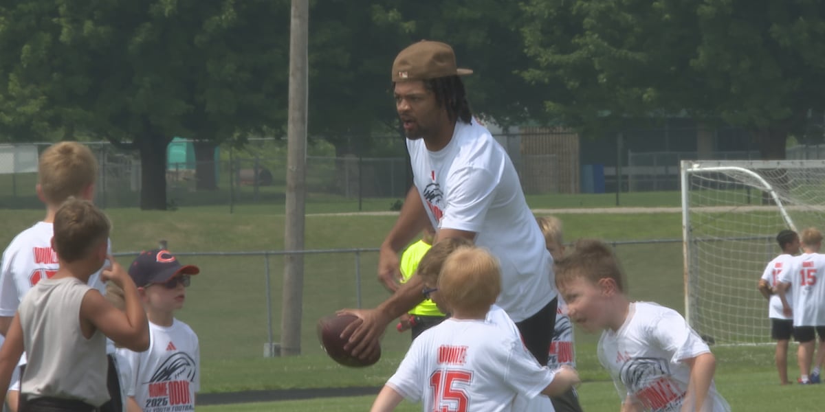 Chicago Bears’ Rome Odunze brings youth football camp to Boylan High School