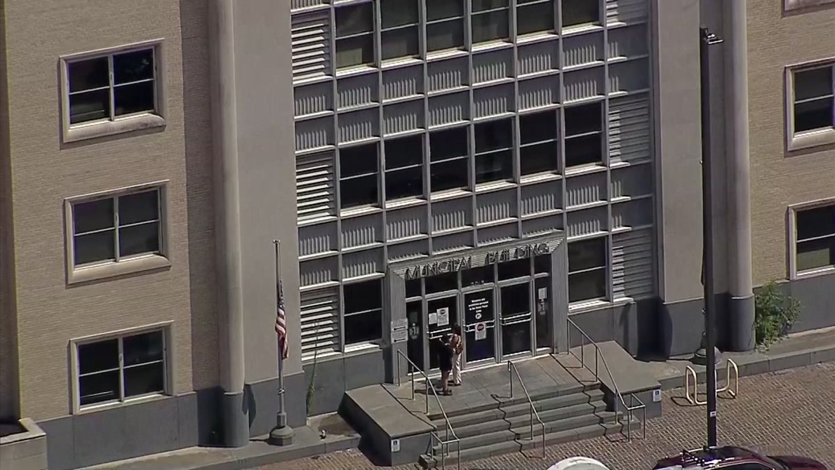 Dallas Municipal Court building closed due to water damage – NBC 5 Dallas-Fort Worth