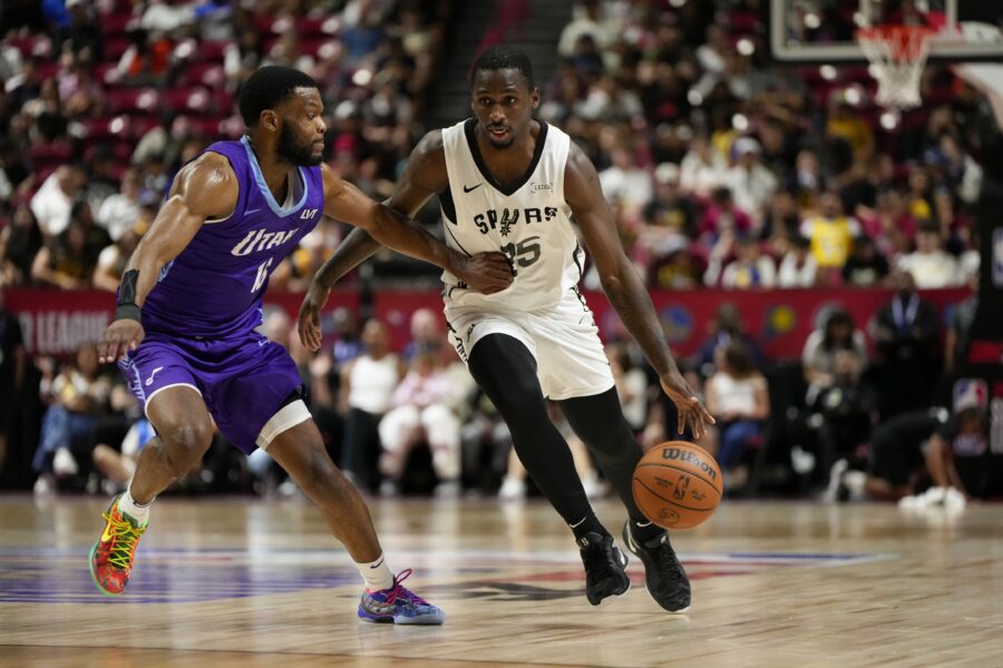 Jones-Garcia To Sign Two-Way Deal With Spurs