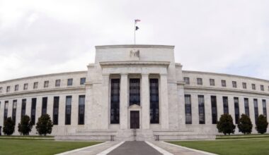 AI Set to Reshape Labor Market