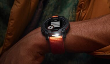 New Garmin beta smartwatch update fixes flashlight issue