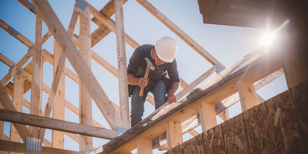 Housing market: Top economist escalates warning as homebuilders are 'giving up'