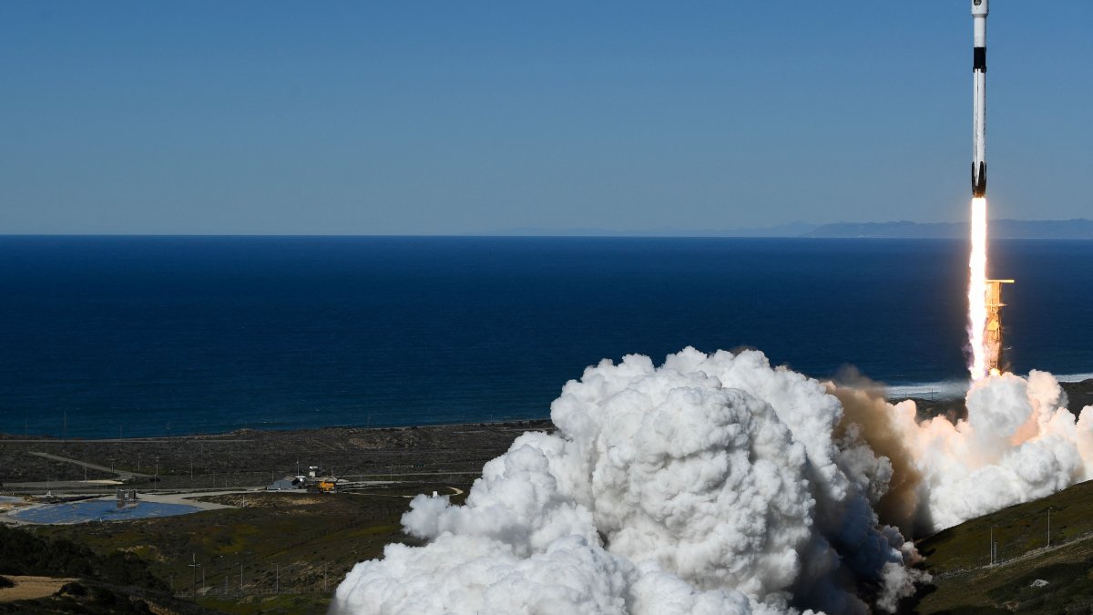 SpaceX warns of possibility of sonic boom Tuesday – NBC Los Angeles