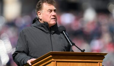 Guardians broadcaster Tom Hamilton, everyone’s best friend, gets his Hall of Fame moment