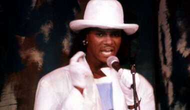 This 1986 One-Hit Wonder About Modesty Inspired Everyone From Kevin Smith To Rap Rock Bands